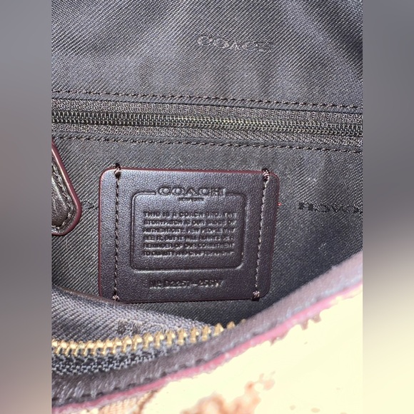 Coach crossbody 🤎 - Picture 5 of 5